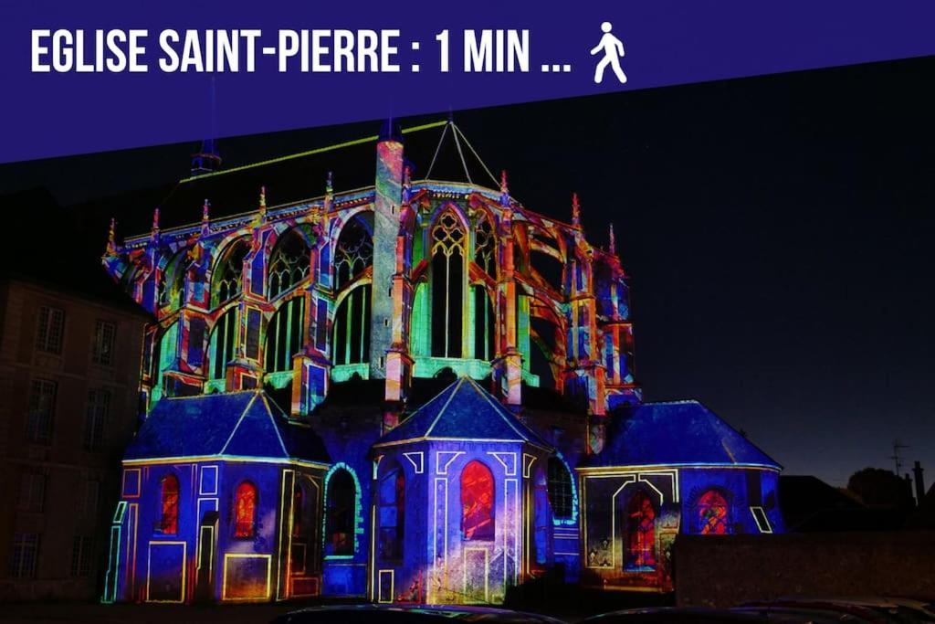 - Le Saint Pierre Chartres